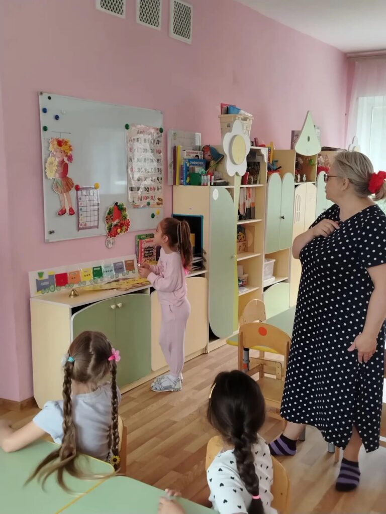 Школьная импровизация в детском саду